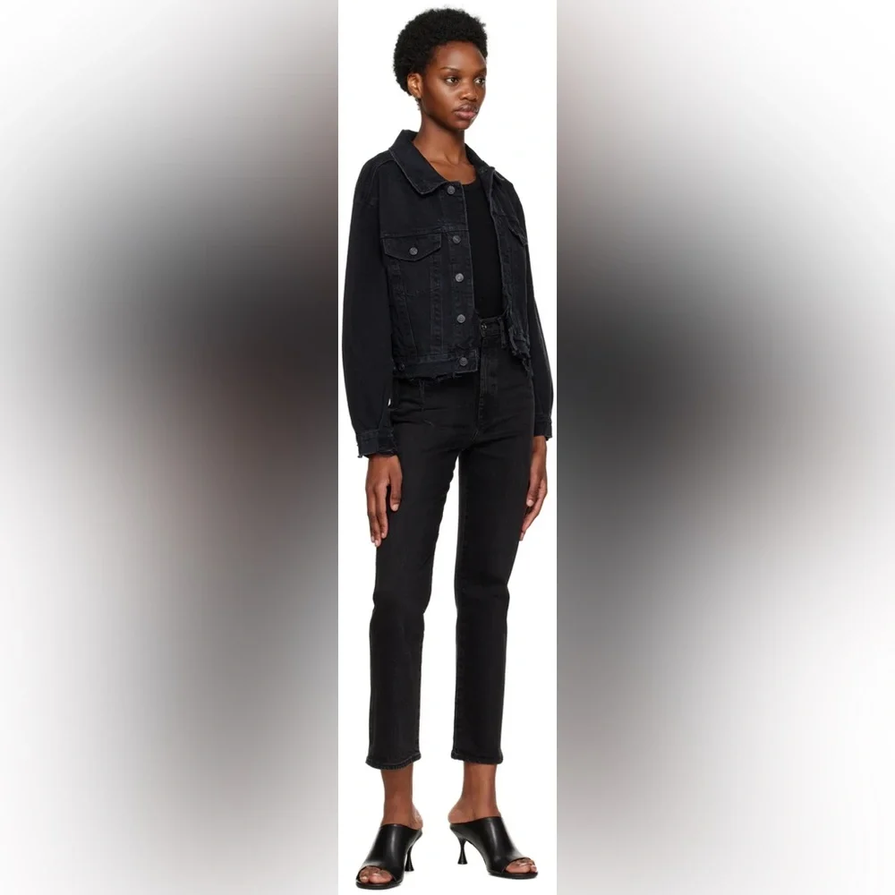 Agolde Shrunken Charli Denim Jean Jack in Distressed Black - Picture 7 of 10